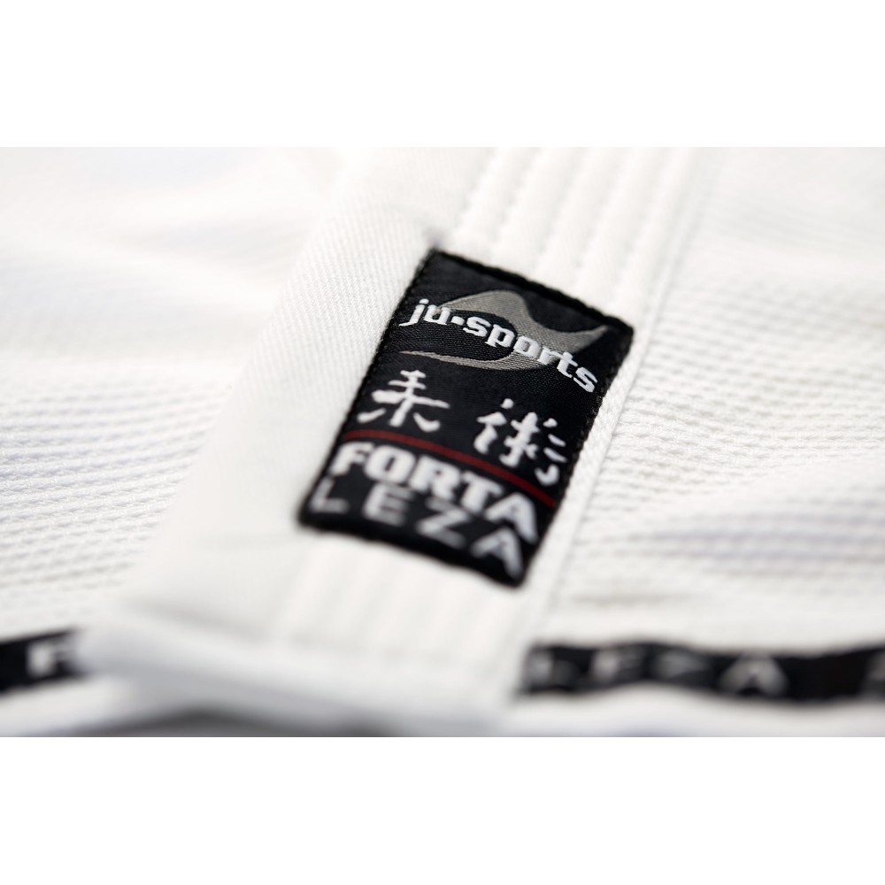 BJJ beginners' gi Fortaleza white